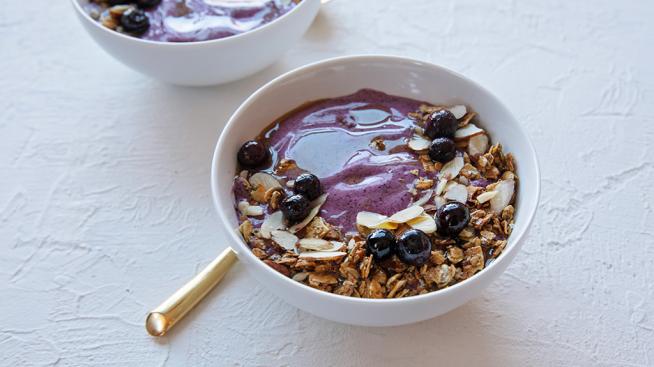 Image https://www.naturalgrocers.com/sites/default/files/styles/search_card/public/media_images/19347_Smoothie_Bowl_Web_Recipe_Feature_1024x587.jpg?itok=mPTqJKbp